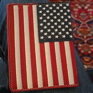 Roots Leather Passport Holder USA